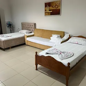 Leva's Sarandë